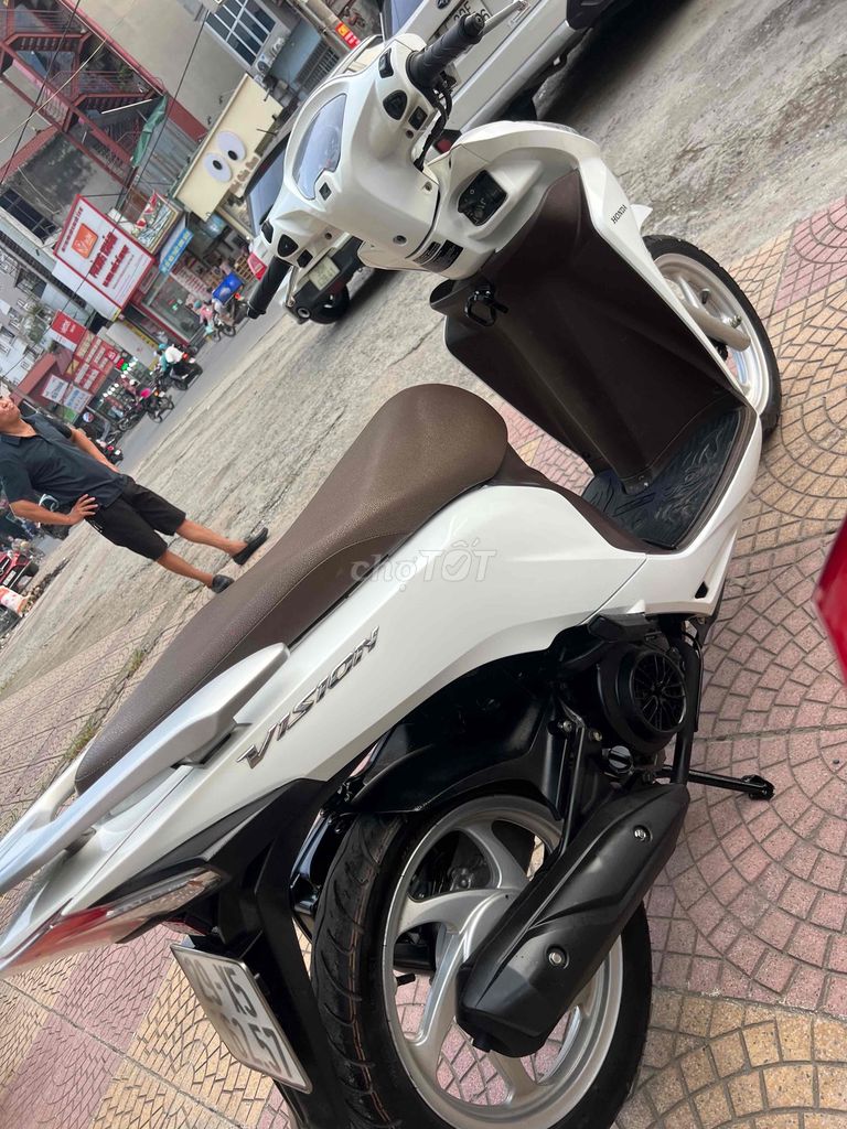 Honda Vision 2019 Белый 19122 км