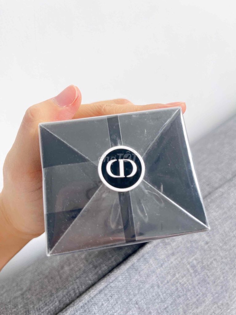 Pass Nước Hoa Nam DIOR SAUVAGE EAU FORTE 100ml