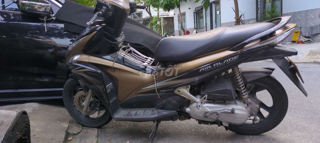 Honda Air Blade 2012 Золотистый, собственник