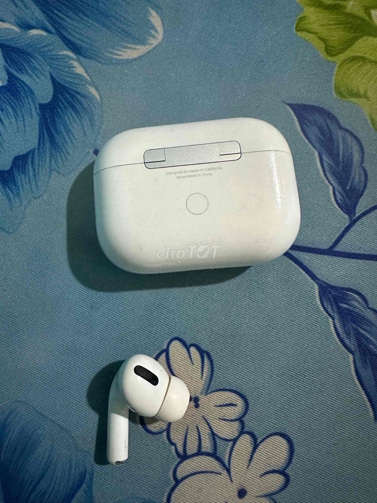 Tai nghe Airpod pro 1 mới 97%. Mua bán Tivi, Âm thanh tại Quận 8 Tp Hồ Chí Minh được đăng bởi Nguyễn minh hình 1