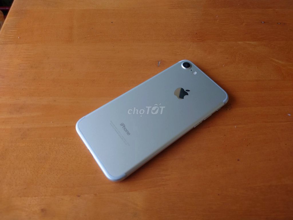Apple iPhone 7 128GB Bạc Đã sử dụng. Mua bán Điện thoại tại Quận 10 Tp Hồ Chí Minh được đăng bởi Hội Đồ Điện Tử hình 1