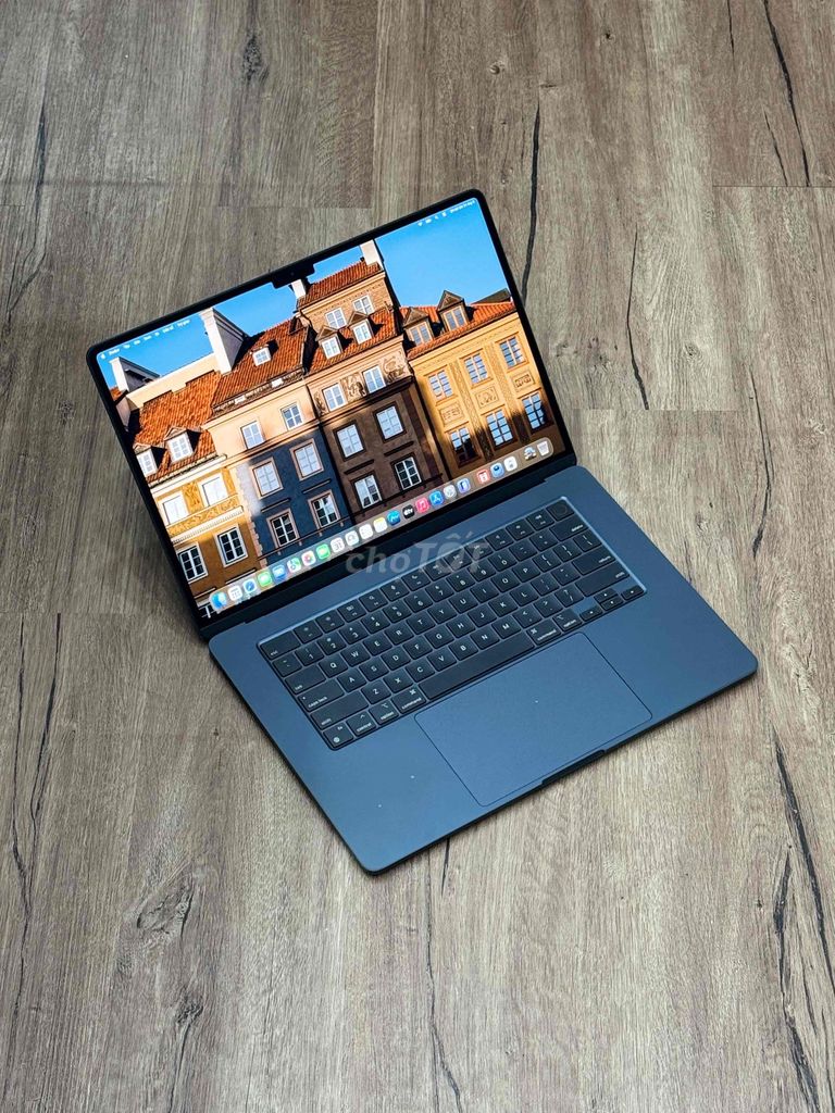 Macbook air M4 15' Ram 24GB / Ssd 1TB sạch. Mua bán Laptop tại Quận 10 Tp Hồ Chí Minh được đăng bởi APPLE 2HAND hình 1
