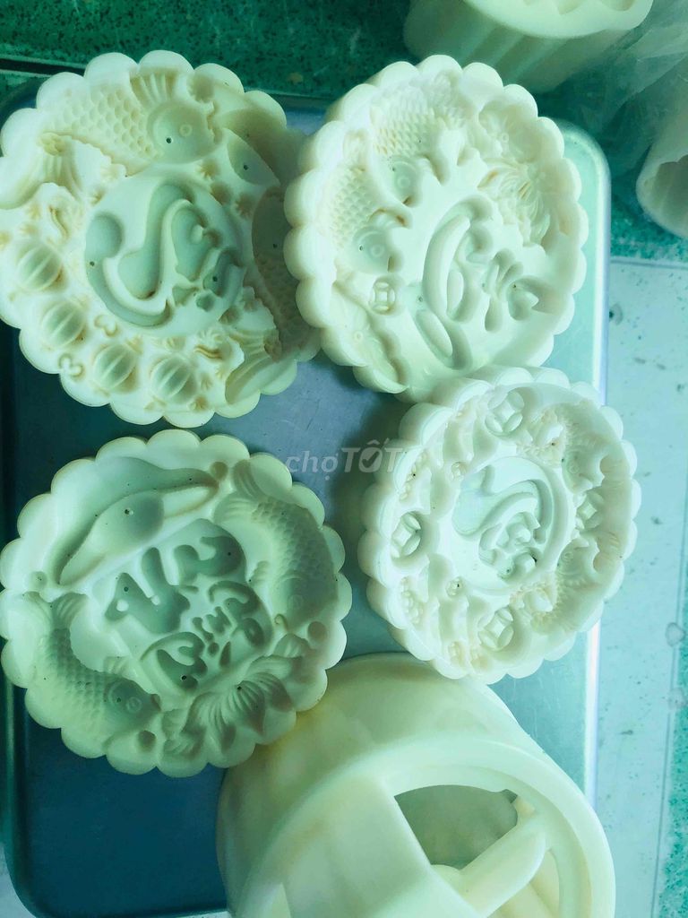 Khuôn làm bánh trung thu lò xo. Mua bán Dụng cụ nhà bếp tại Quận Bình Tân Tp Hồ Chí Minh được đăng bởi Lisa Dang hình 1