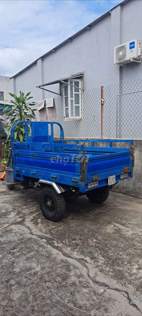 Xe sườn y thùng 1m3x1m8