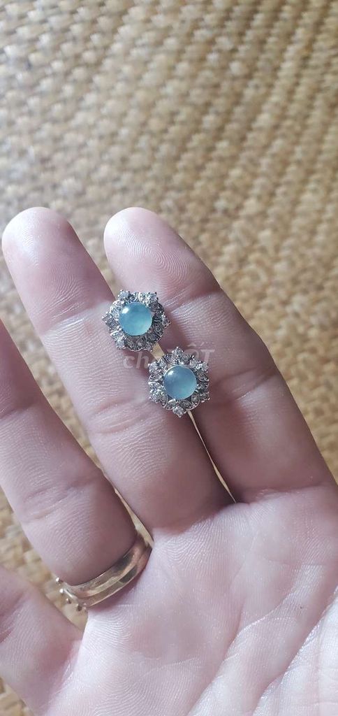 Bông tai Nữ Bạc Đá xanh ngọc. Mua bán Phụ kiện thời trang khác tại Huyện Vĩnh Hưng Long An được đăng bởi Tuyết Trần hình 1