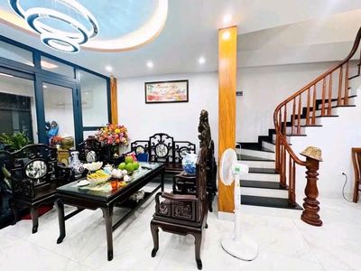 Bán kín, Bán nhà Xuân Thủy, Cầu Giấy lô góc, gần ô tô- 38m2x 4T-8,1 tỷ. Mua bán nhà ở tại Quận Cầu Giấy Hà Nội được đăng bởi Thanh Xuân