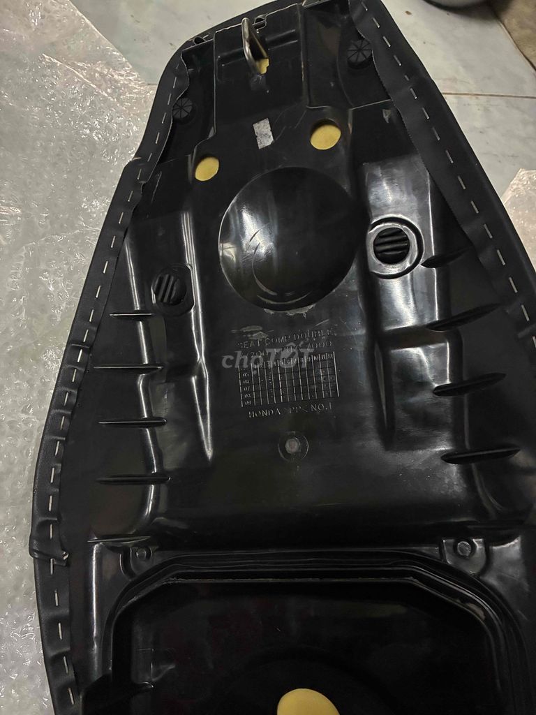 YÊN XE FUTURE NEO FI ĐẸP. Mua bán Phụ tùng xe tại Quận Thốt Nốt Cần Thơ được đăng bởi Nguyễn Vũ hình 2