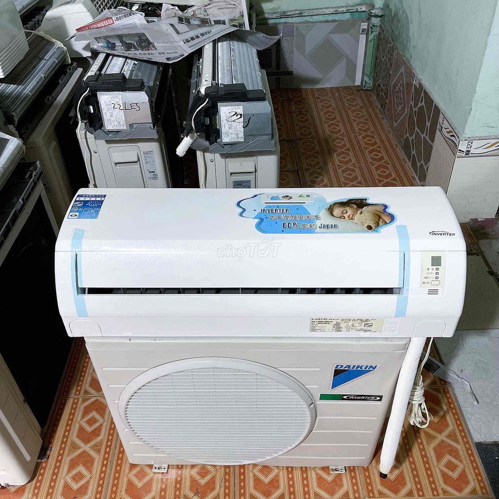 Điều hoà Daikin inverter 1hp - tặng biến áp new