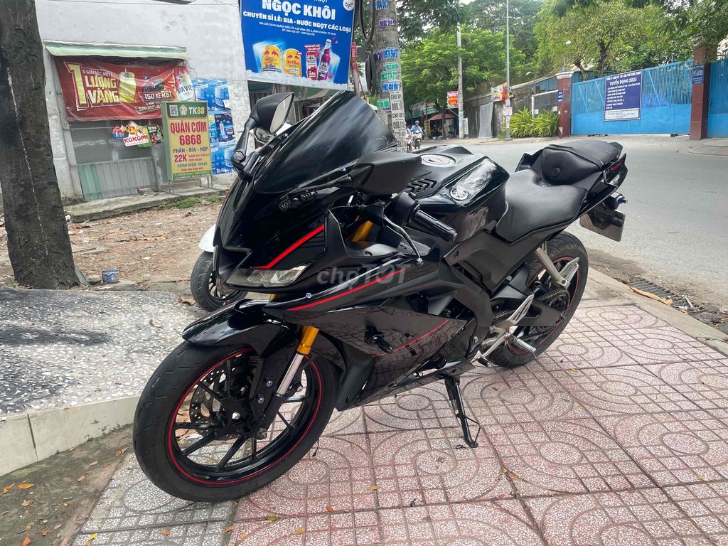 Yamaha R15V3 2018 máy zin biển số 72. Mua bán Xe máy tại Huyện Bình Chánh Tp Hồ Chí Minh được đăng bởi Phong Vũ hình 3