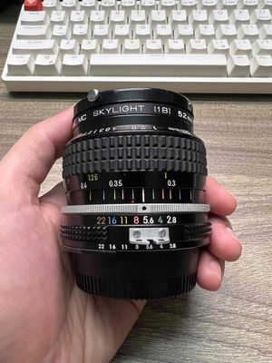 Nikon AI 28 F2.8