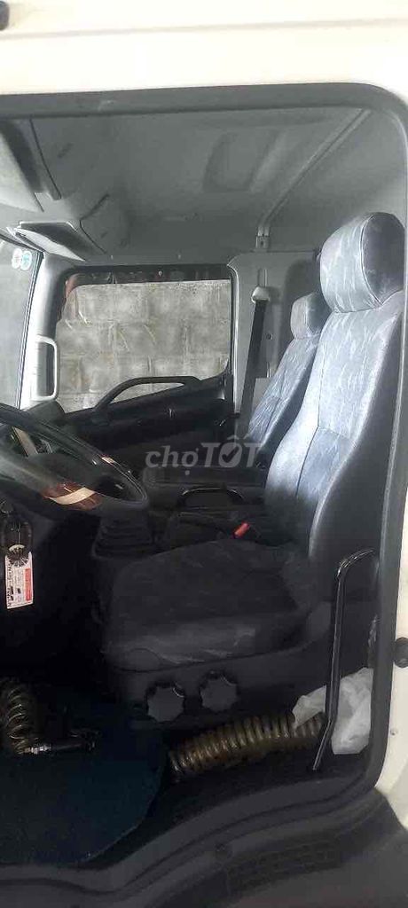 Bán Hino 2010  8 tấn mới chạy dc 69 nghìn km. Mua bán Xe tải, xe ben tại Thành phố Long Xuyên An Giang được đăng bởi Kim Thành hình 6