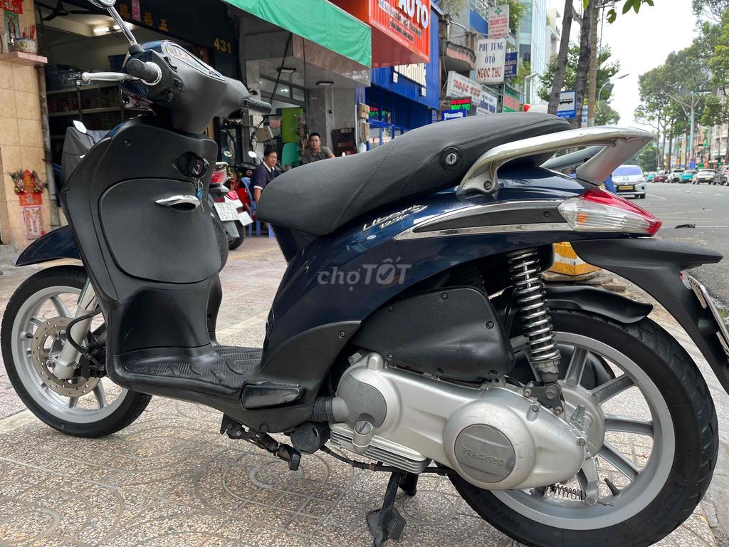 Piaggio Liberty 2013 Xanh đậm BSTP. Mua bán Xe máy tại Quận 5 Tp Hồ Chí Minh được đăng bởi SH cafe hình 8