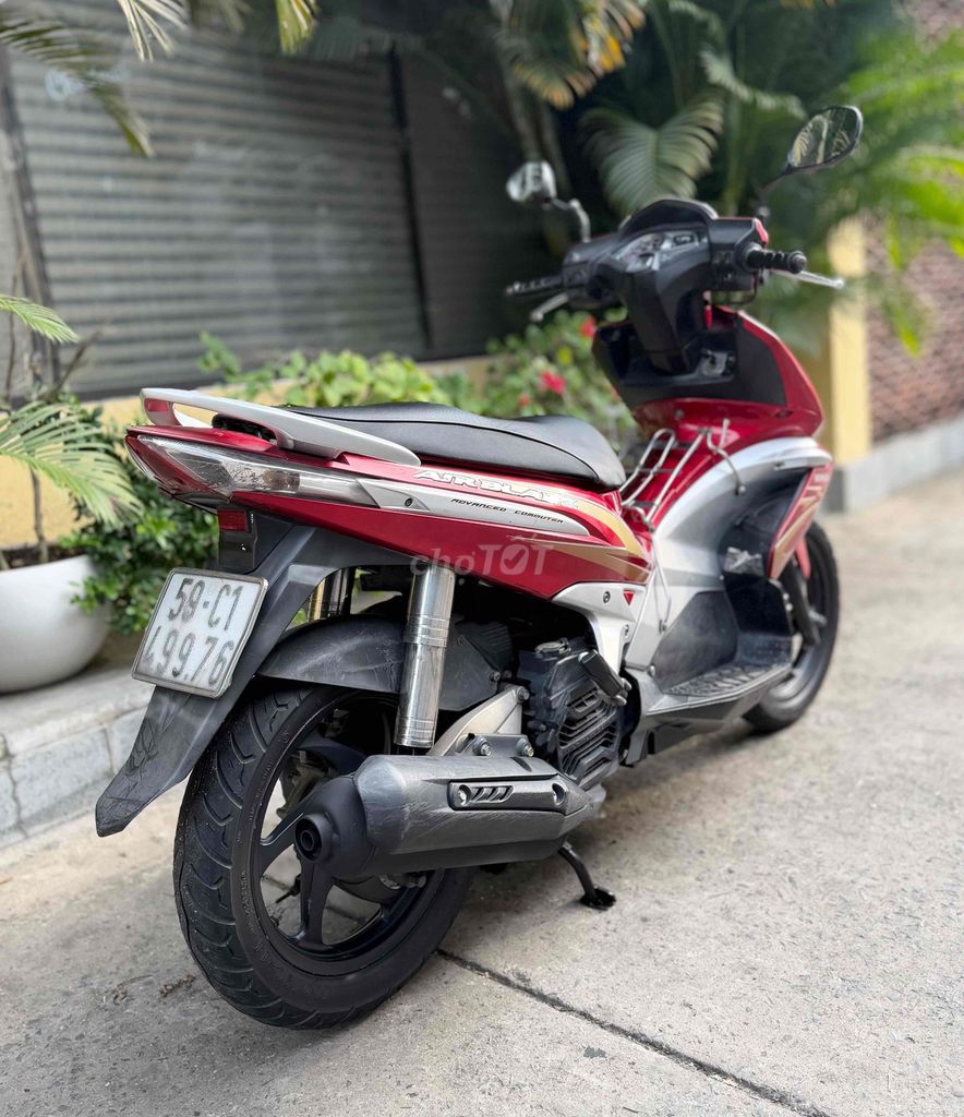 Главный владелец Honda Air Blade Fi, компания SG Marine SG