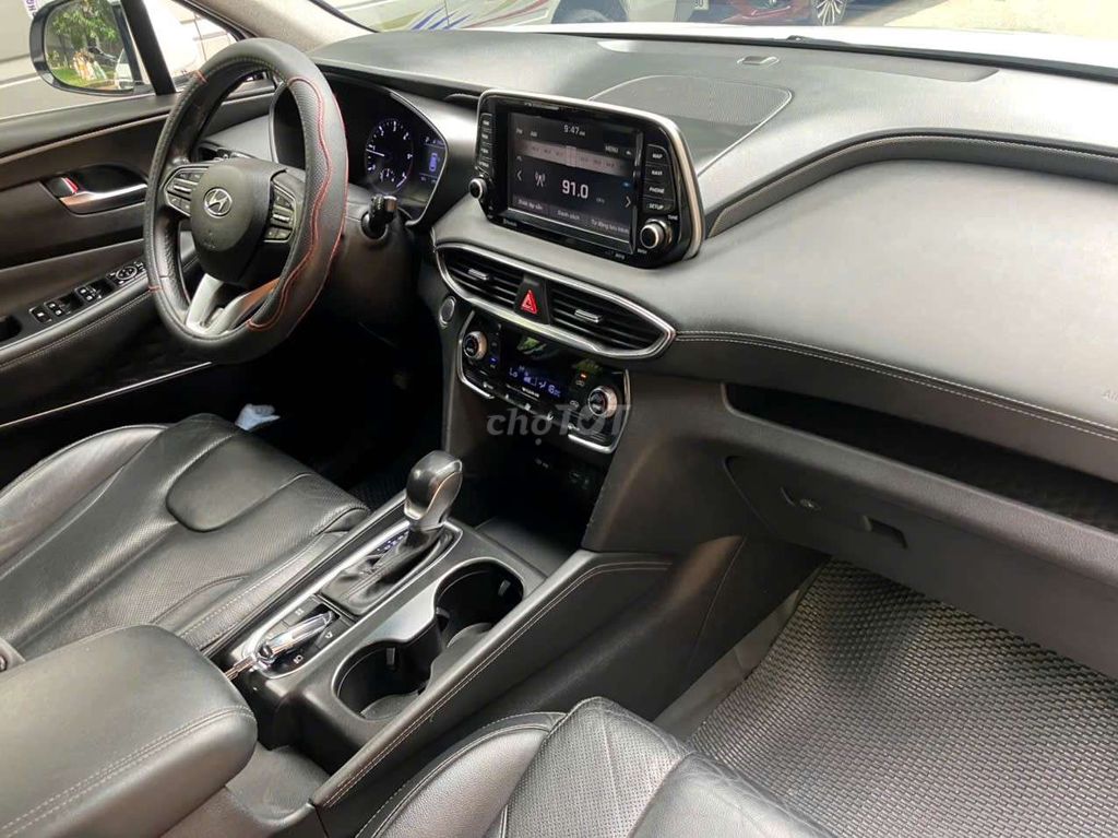 Gia đình cần bán xe Hyundai Santa Fe dầu SX 2019. Mua bán Ô tô tại Quận Gò Vấp Tp Hồ Chí Minh được đăng bởi Kinh Quốc  hình 5