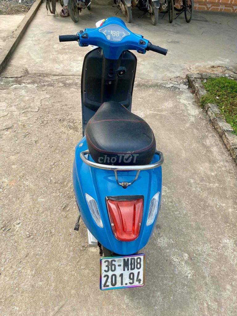 xe máy điện vespa cũ - giá tốt