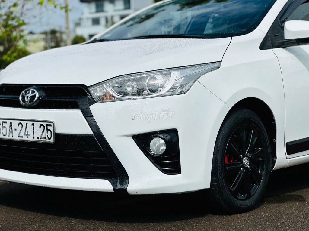 Toyota Yaris 2015 G màu Trắng. Mua bán Ô tô tại Thành phố Pleiku Gia Lai được đăng bởi Kết Nguyễn hình 7