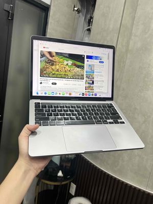 Macbook Pro 13 inch M1 giá cực rẻ