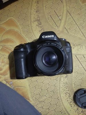 Bán máy ảnh canon5d1