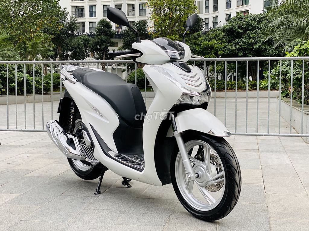 Honda SH Việt 125 CBS Trắng 2022 Vừa ĐKý Đủ 2Gương