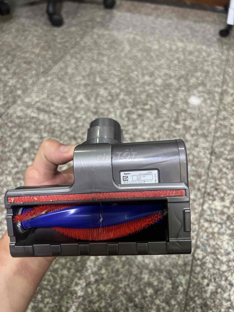 Máy hút bụi Dyson V7