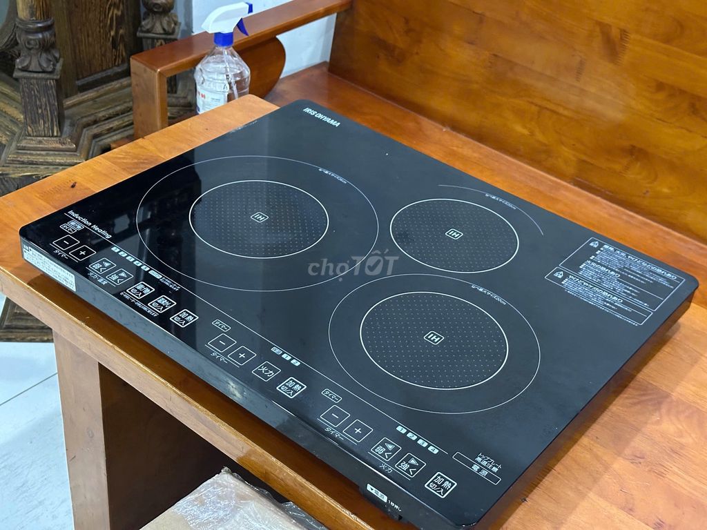 Bếp từ IRIS OHYAMA IHC-S313V sẵn 3 bếp Vip cảm ứng. Mua bán Bếp, lò, đồ điện nhà bếp tại Quận Gò Vấp Tp Hồ Chí Minh được đăng bởi Ngọc Mai hình 1