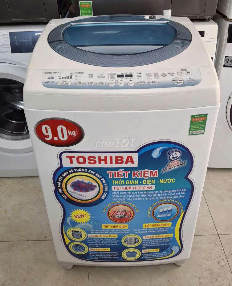 Cửa trên máy giặt 9 ký inverter Toshiba tiết kiệm. Mua bán Máy giặt tại Quận 4 Tp Hồ Chí Minh được đăng bởi Anh Đào hình 1