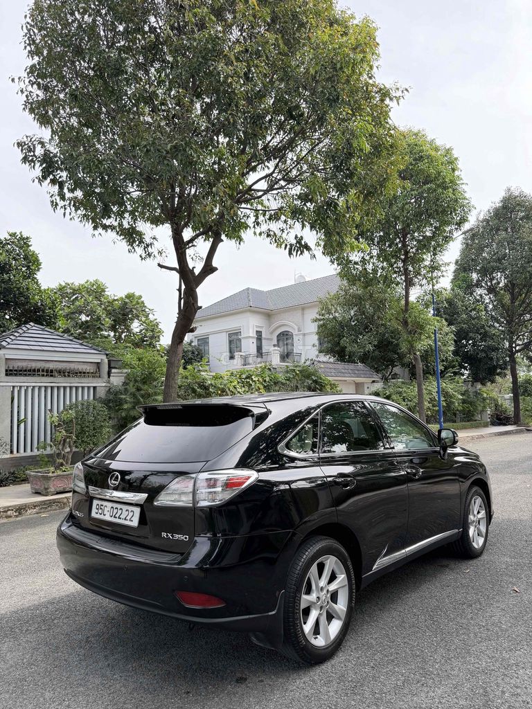 Lexus RX 350 AWD Bản Full Kịch Model 2011 ✅. Mua bán Ô tô tại Thành phố Dĩ An Bình Dương được đăng bởi Nguyễn Sơn Auto hình 3