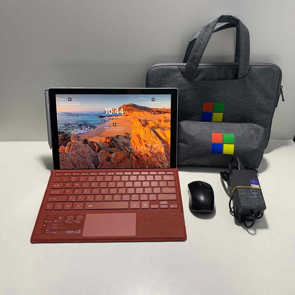 Microsoft Surface Pro 5 LTE Ram 8Gb/256Gb