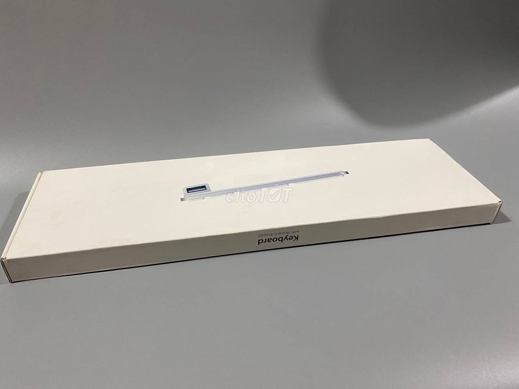 Apple Magic keyboard 1 newbox giá rẻ. Mua bán Phụ kiện (Màn hình, Chuột...) tại Huyện Trà Ôn Vĩnh Long được đăng bởi maximura hình 1