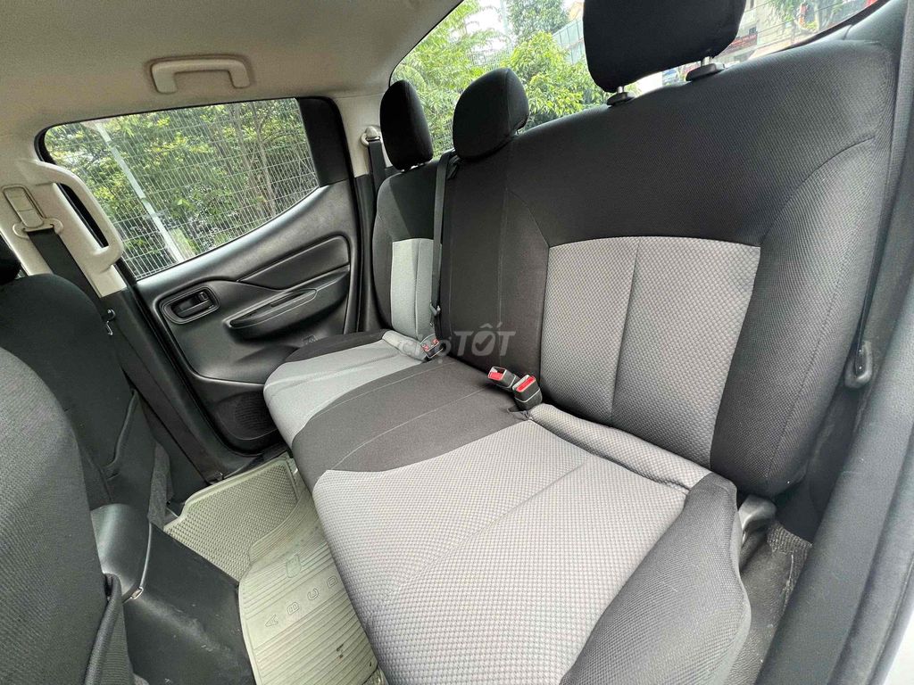 Mitsubishi Triton 2021 4x2 AT Mivec - 77000 km. Mua bán Ô tô tại Thành phố Đồng Xoài Bình Phước được đăng bởi Lê Đình Thanh  hình 13