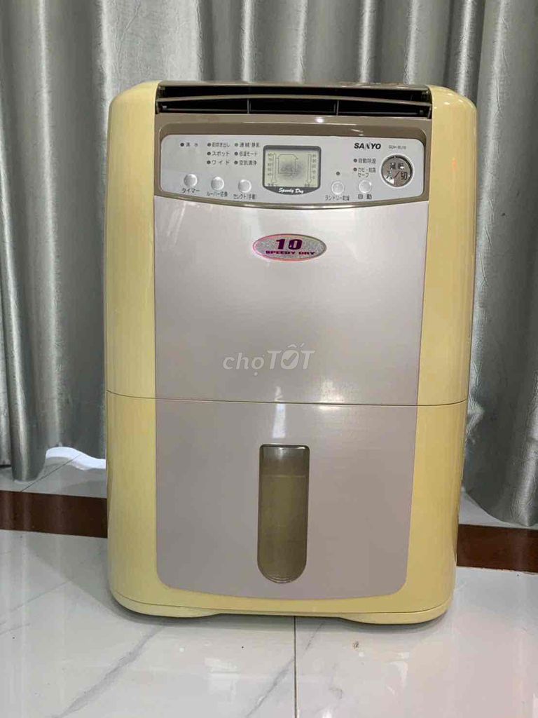 Máy hút ẩm Sanyo SDH-BL10. Mua bán Nội thất, đồ gia dụng khác tại Thành phố Trà Vinh Trà Vinh được đăng bởi Huỳnh Phạm hình 1