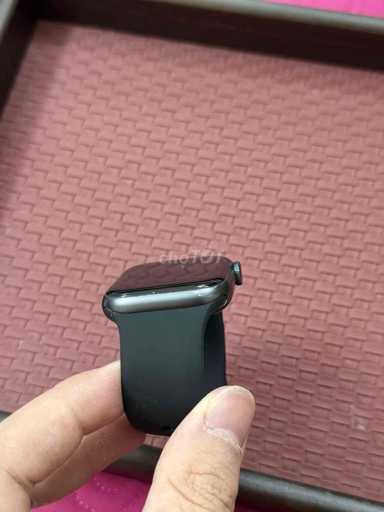 Apple Watch SE 44mm nhôm đen. Mua bán Thiết bị đeo thông minh tại Quận Hải Châu Đà Nẵng được đăng bởi apple watch chính hãng giá rẻ hình 1
