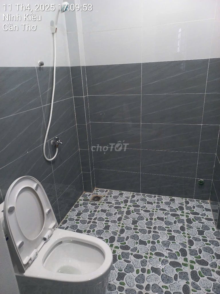 Nhà mặt tiền ngay ngã tư vòng xoay Nguyễn Văn Cừ. Mua bán văn phòng, mặt bằng kinh doanh tại Quận Ninh Kiều Cần Thơ được đăng bởi Lâm Vĩ Nhiệm hình 3