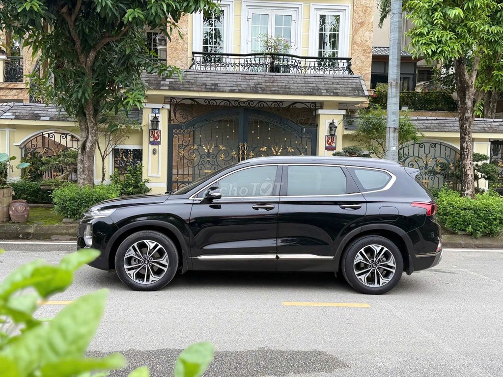 Hyundai Santa Fe 2019 2.2D Premium - 81000 km. Mua bán Ô tô tại Quận Long Biên Hà Nội được đăng bởi Nguyễn Anh hình 4
