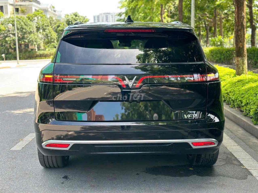 VinFast VF9 2024 Plus. Mua bán Ô tô tại Thành phố Thủ Đức Tp Hồ Chí Minh được đăng bởi TRẦN MINH VƯƠNG hình 3