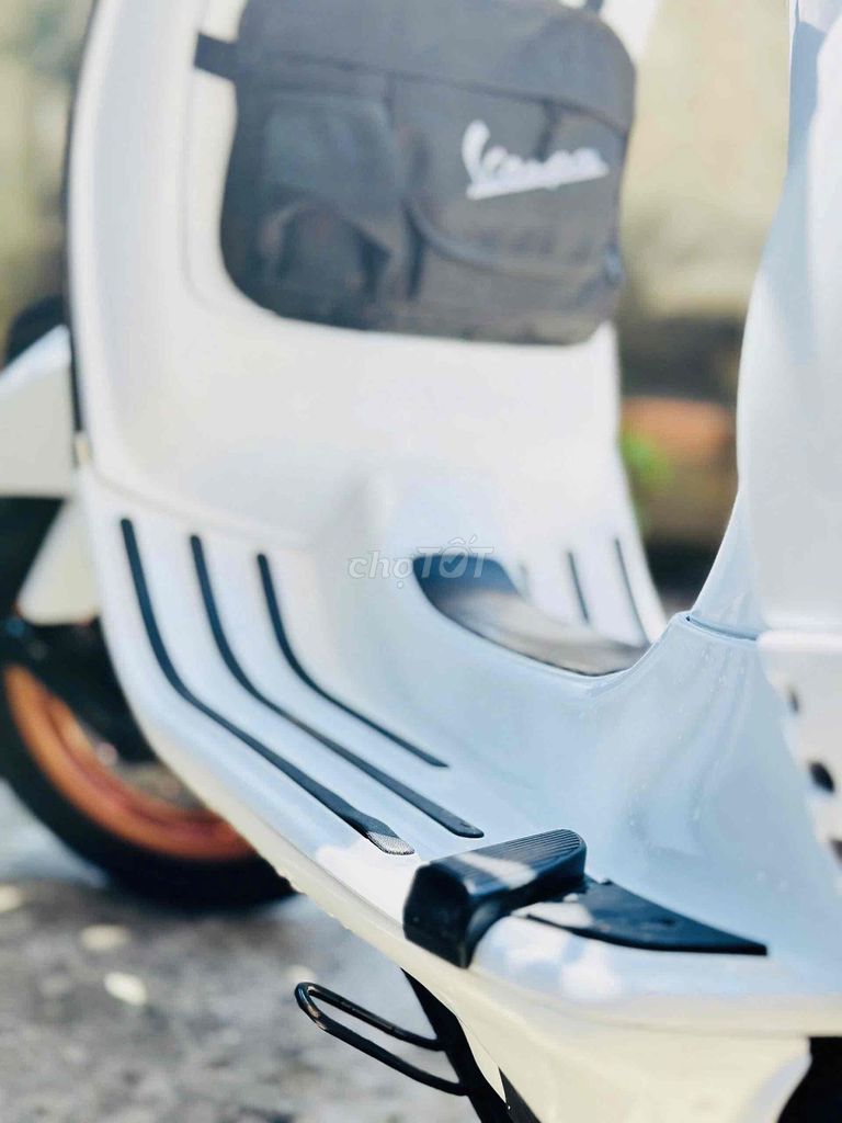 Piaggio Vespa LX 125CC 2012 Trắng. Mua bán Xe máy tại Quận 12 Tp Hồ Chí Minh được đăng bởi Ta Thanh Thai hình 10