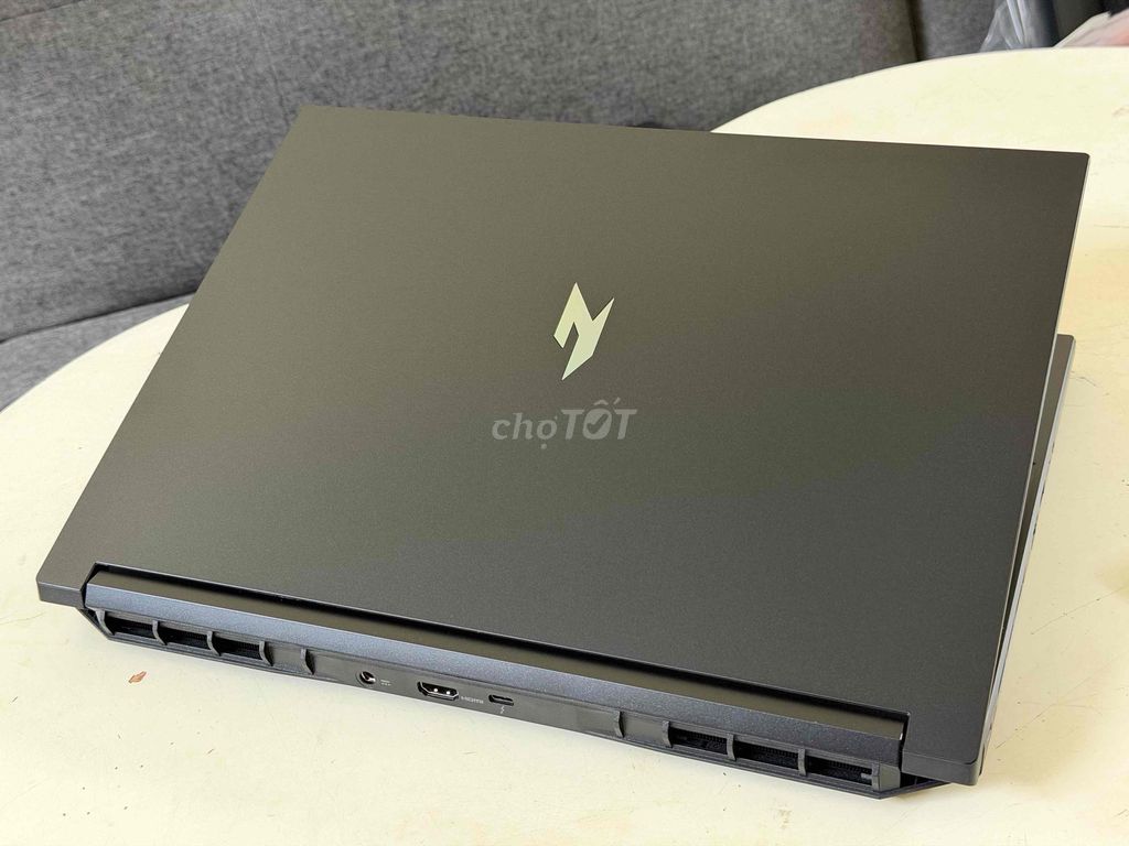 Gaming Nitro ANV16 Core7 240H 16 512 RTX5060 16". Mua bán Laptop tại Quận Ba Đình Hà Nội được đăng bởi Tùng Lê hình 1