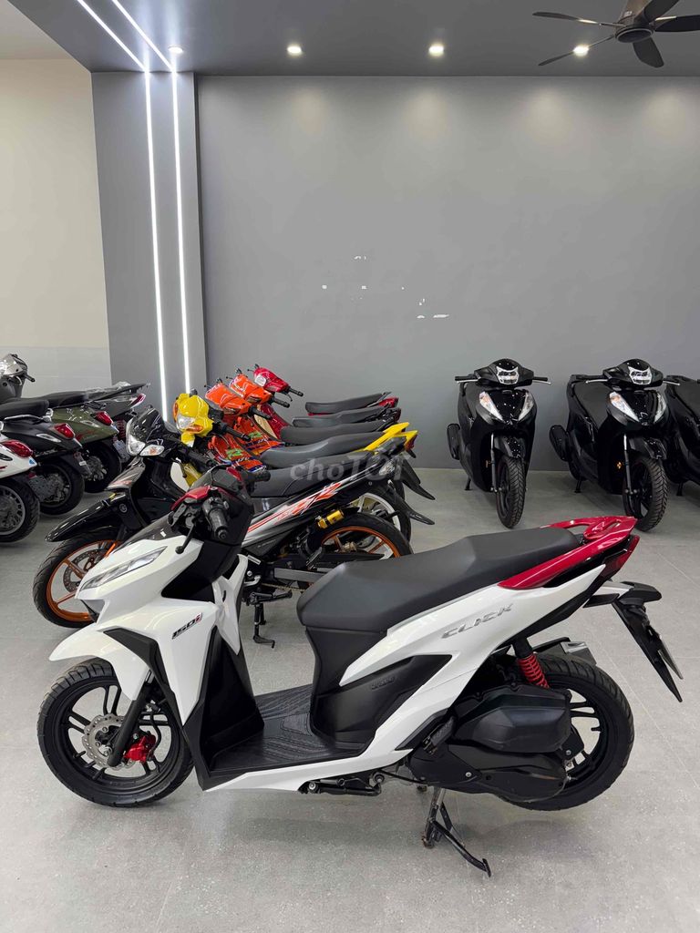 Click 150 date 2022 Trắng đỏ rin chuẩn cực đep. Mua bán Xe máy tại Quận Cái Răng Cần Thơ được đăng bởi Cửa Hàng Xe Máy Quang Sang hình 4