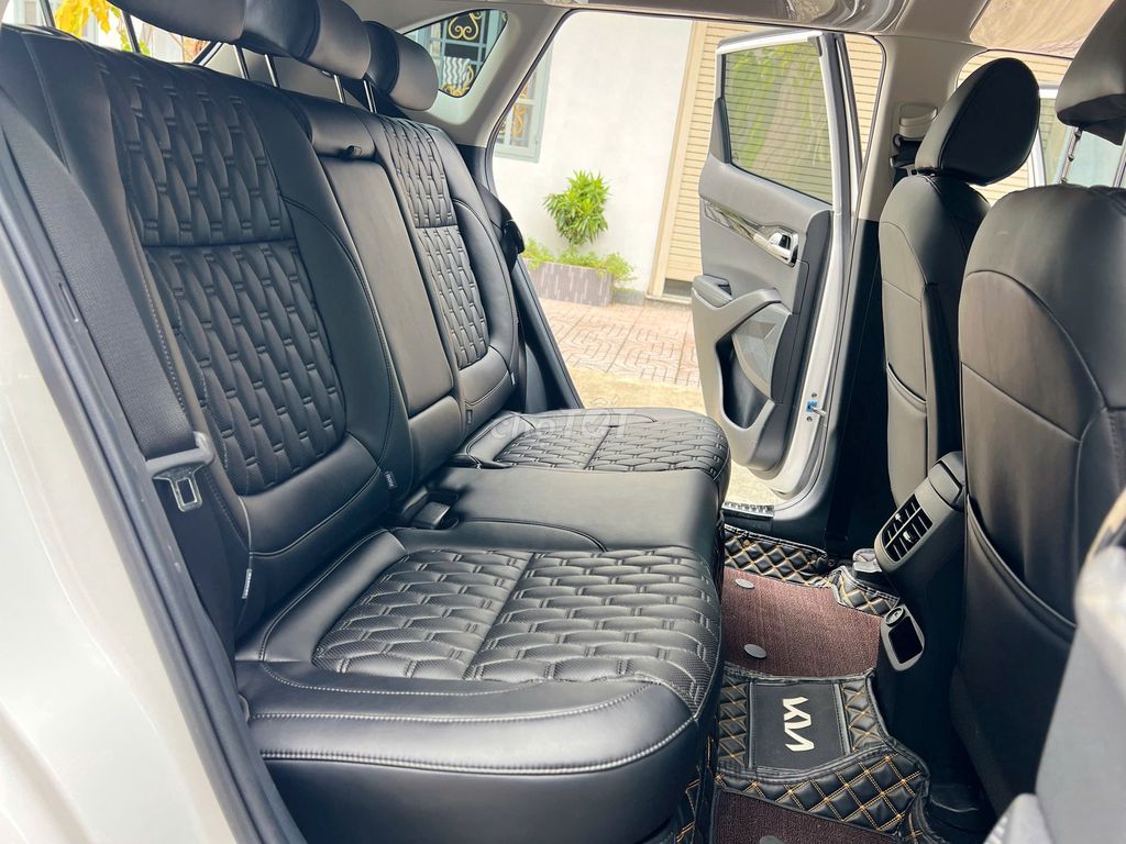 Kia Seltos Luxury 1.4 AT 2023 - 25999 km. Mua bán Ô tô tại Thành phố Thủ Dầu Một Bình Dương được đăng bởi trần thị khánh huyền  hình 8