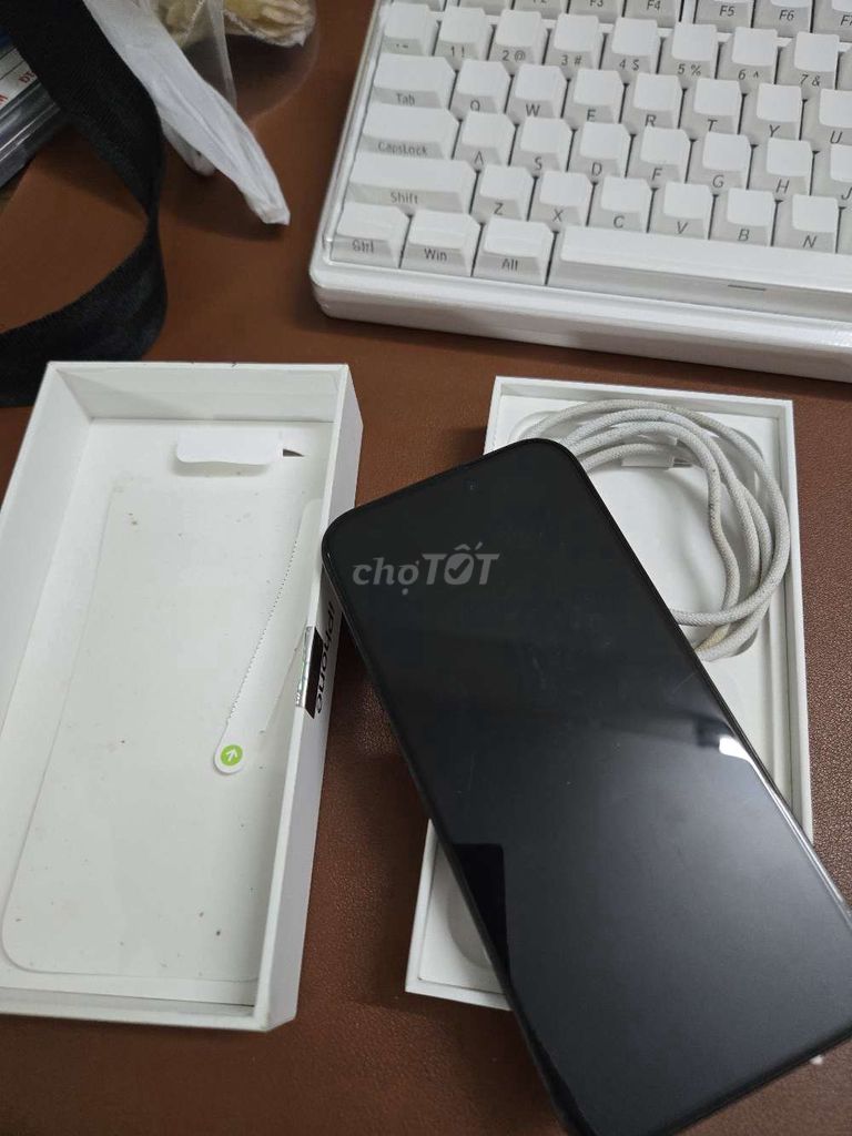 Apple iPhone 15 Pro 256GB Đen. Mua bán Điện thoại tại Quận Ba Đình Hà Nội được đăng bởi Trịnh Đức hình 1