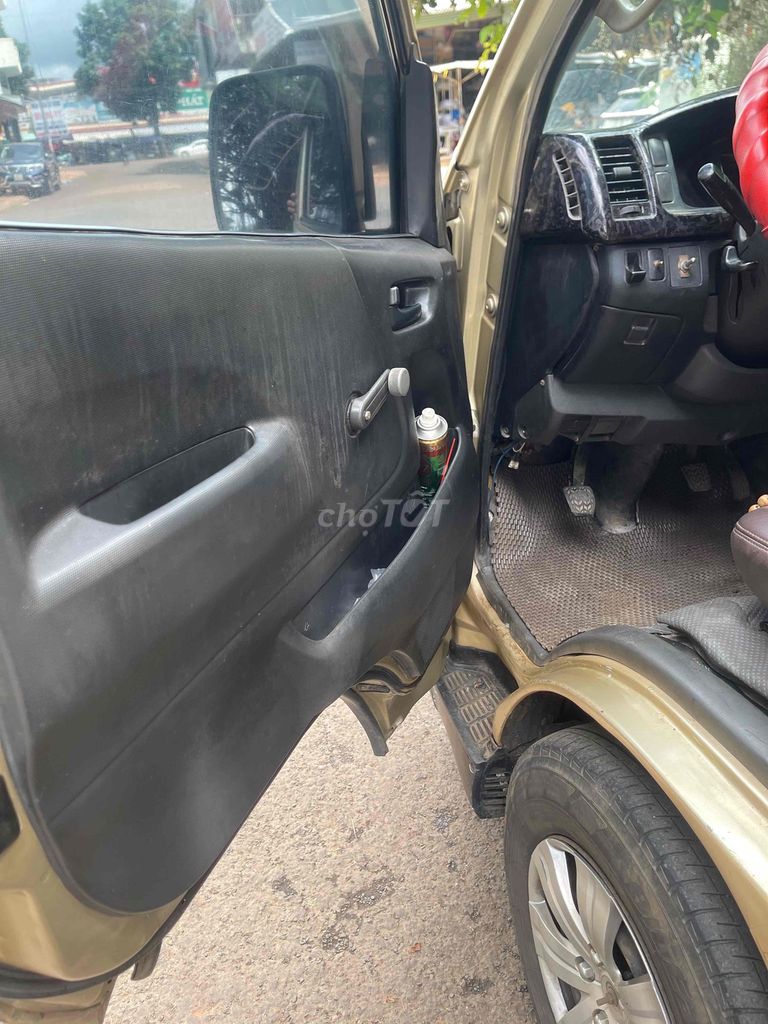 Toyota Hiace 2006 van 3 chổ máy dầu. Mua bán Ô tô tại Thành phố Buôn Ma Thuột Đắk Lắk được đăng bởi Anh vũ hình 8