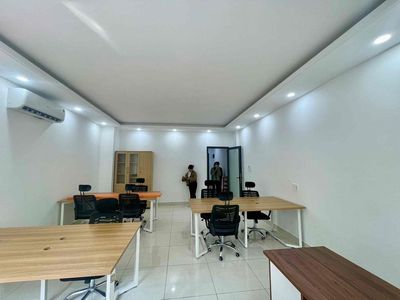 CHO THUÊ VĂN PHÒNG CITYLAND 100M2 CÓ HẦM ĐỂ XE FREE
