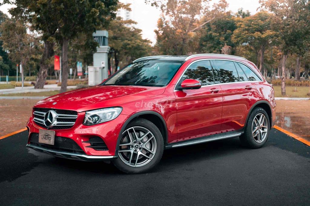 LONG ANH AUTO về Mercedes GLC300 4Matic 2019. Mua bán Ô tô tại Quận 7 Tp Hồ Chí Minh được đăng bởi LongAnh AuTo  hình 2