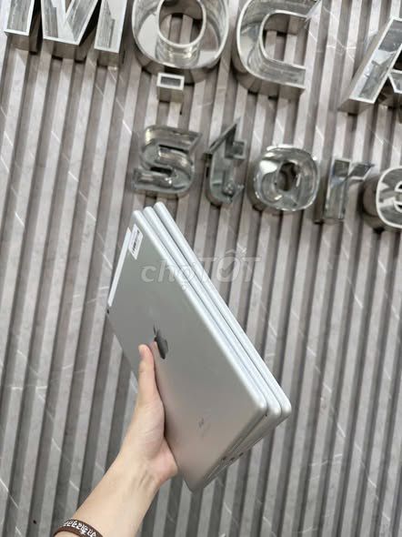 Apple iPad Gen 7 32GB Trắng. Mua bán Máy tính bảng tại Quận 1 Tp Hồ Chí Minh được đăng bởi Hội Đồ Điện Tử hình 1