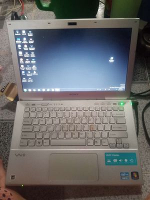 Sony vario i5 thế hệ 3 SSD + ram 6mới 98%. Mua bán Laptop tại Huyện Bình Chánh Tp Hồ Chí Minh được đăng bởi Diễm thúy Lê