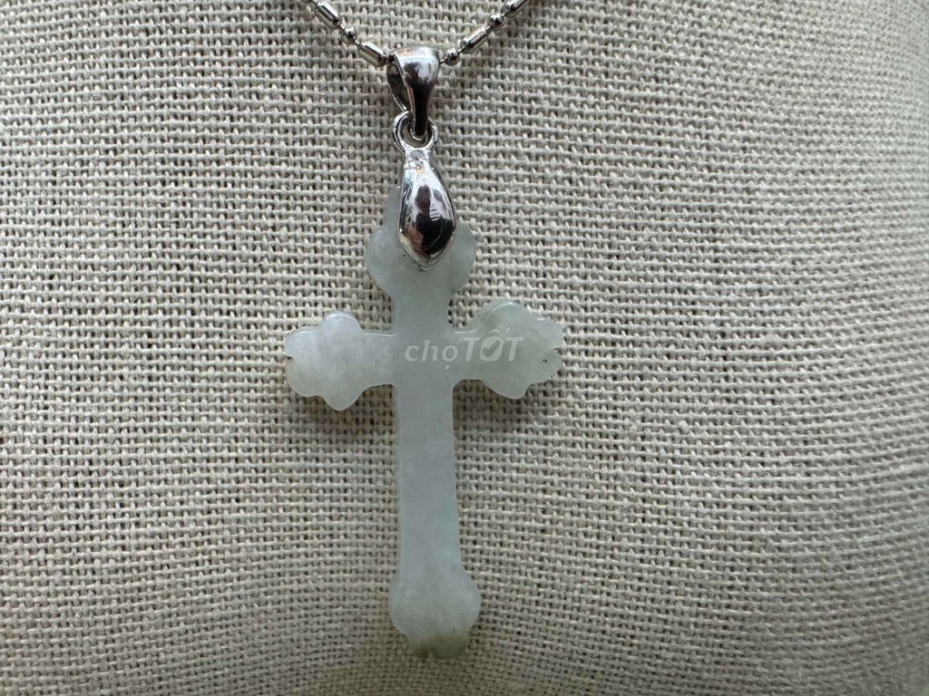 Dây chuyền Ngọc cẩm thạch trắng 42cm. Mua bán Phụ kiện thời trang khác tại Thành phố Biên Hòa Đồng Nai được đăng bởi Đỗ Liên hình 1