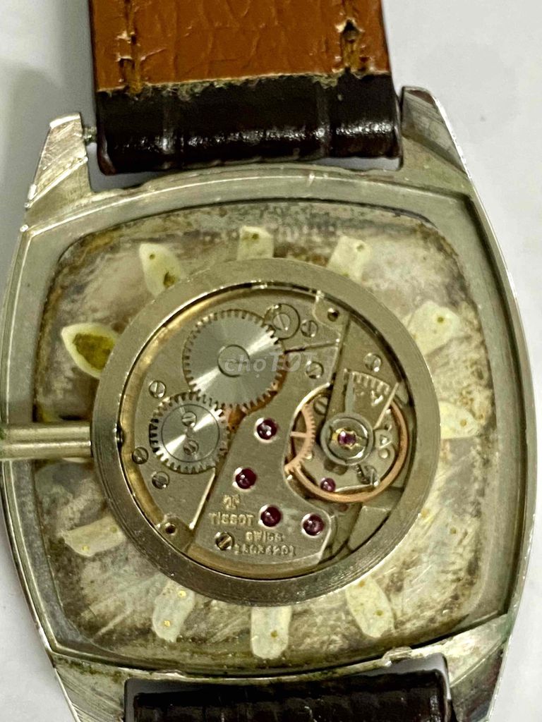 Đồng hồ cơ cót tay Tissot Thụy Sĩ