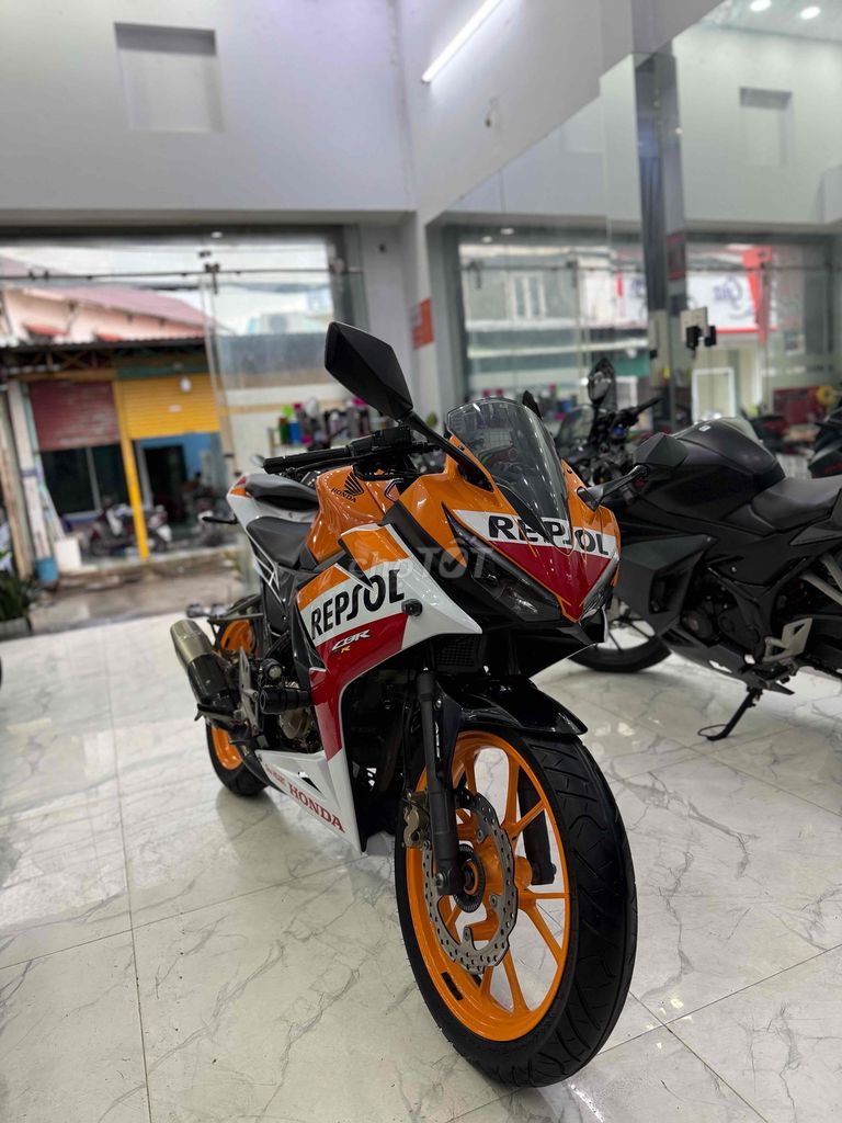CBR 150r ABS Chính chủ. Mua bán Xe máy tại Thành phố Thủ Đức Tp Hồ Chí Minh được đăng bởi Xe máy Hùng Huyền hình 3