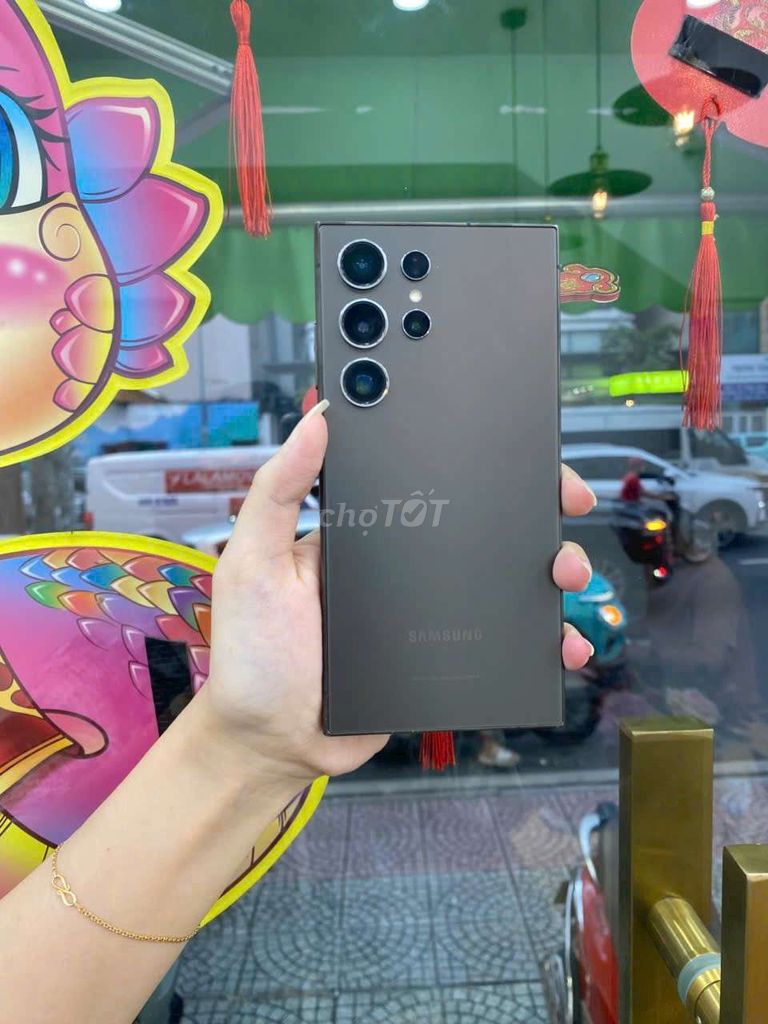 Samsung S24 Ultra 5G 12GB/256GB Xám. Mua bán Điện thoại tại Thành phố Thủ Đức Tp Hồ Chí Minh được đăng bởi Minh phương hình 1