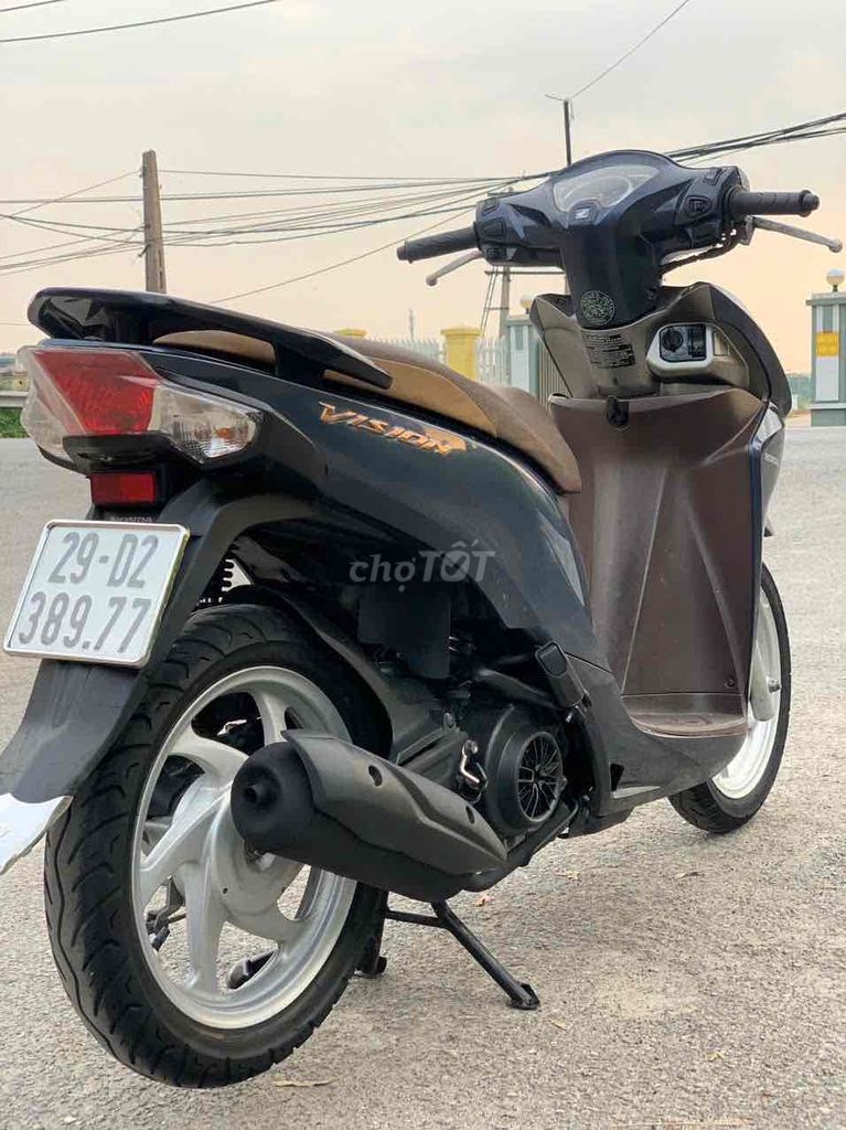 Bán xe vision bản đặc biệt máy zin sơn zin. Mua bán Xe máy tại Huyện Thanh Trì Hà Nội được đăng bởi Phạm Khoa hình 10